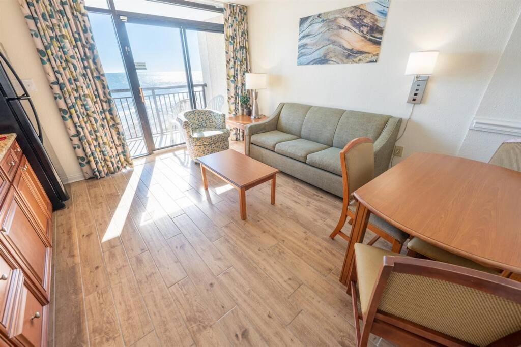 מירטל ביץ' New Remodeled Direct Oceanfront Views Beach Cove מראה חיצוני תמונה