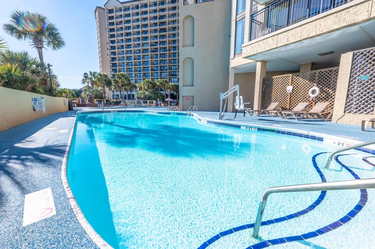 מירטל ביץ' New Remodeled Direct Oceanfront Views Beach Cove מראה חיצוני תמונה